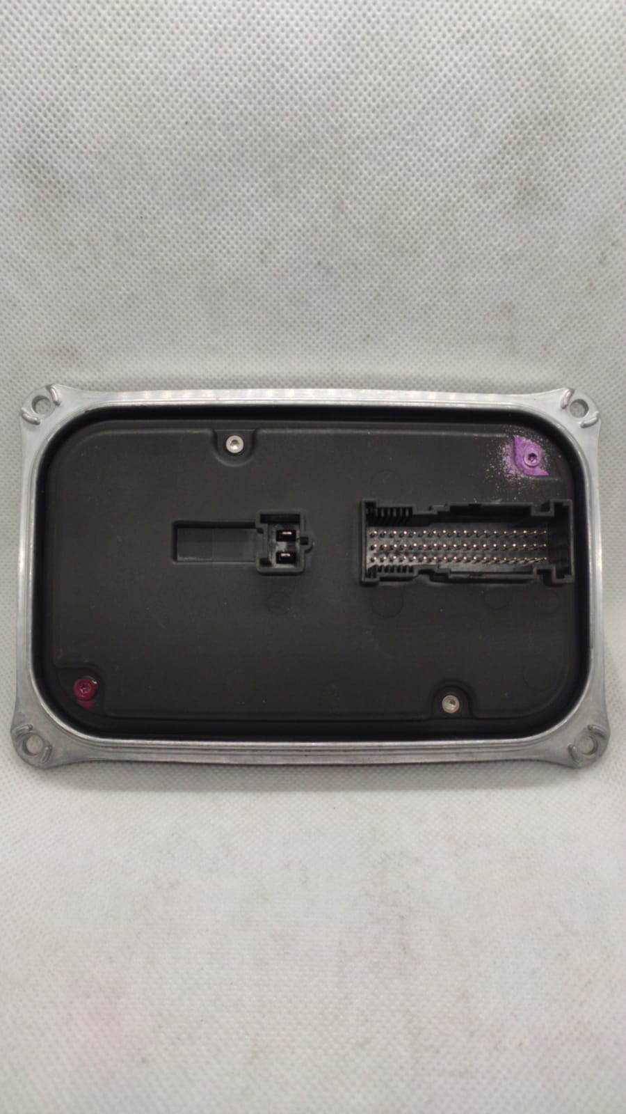 OEM A213 90057 11 MERCEDES W213 LED FAR BEYNI