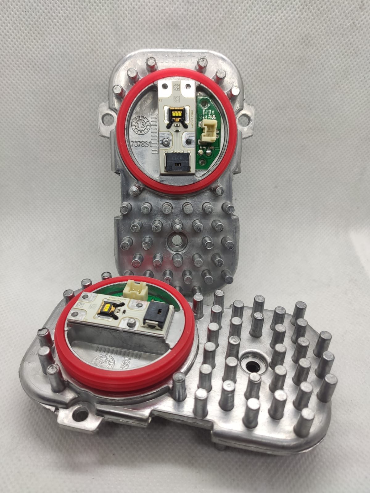 OEM  63117263051 BMW X5 X3 3 6 Series E92 E93 F32 F36 F12 F13 F15 F16 F25 LED FAR BEYN