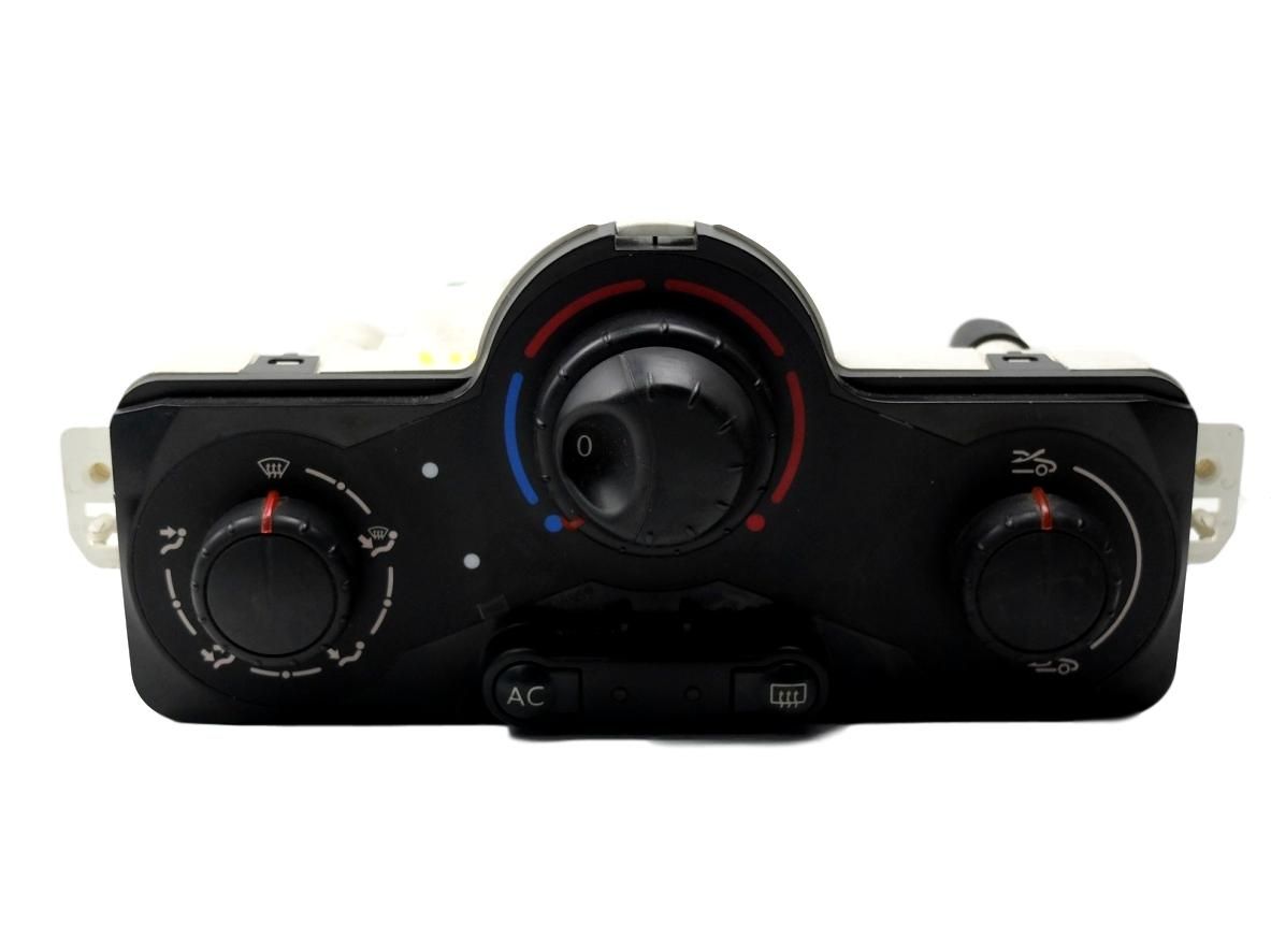 030967W RENAULT MEGANE CLIO KLIMA KONTROL PANELI CIKMA