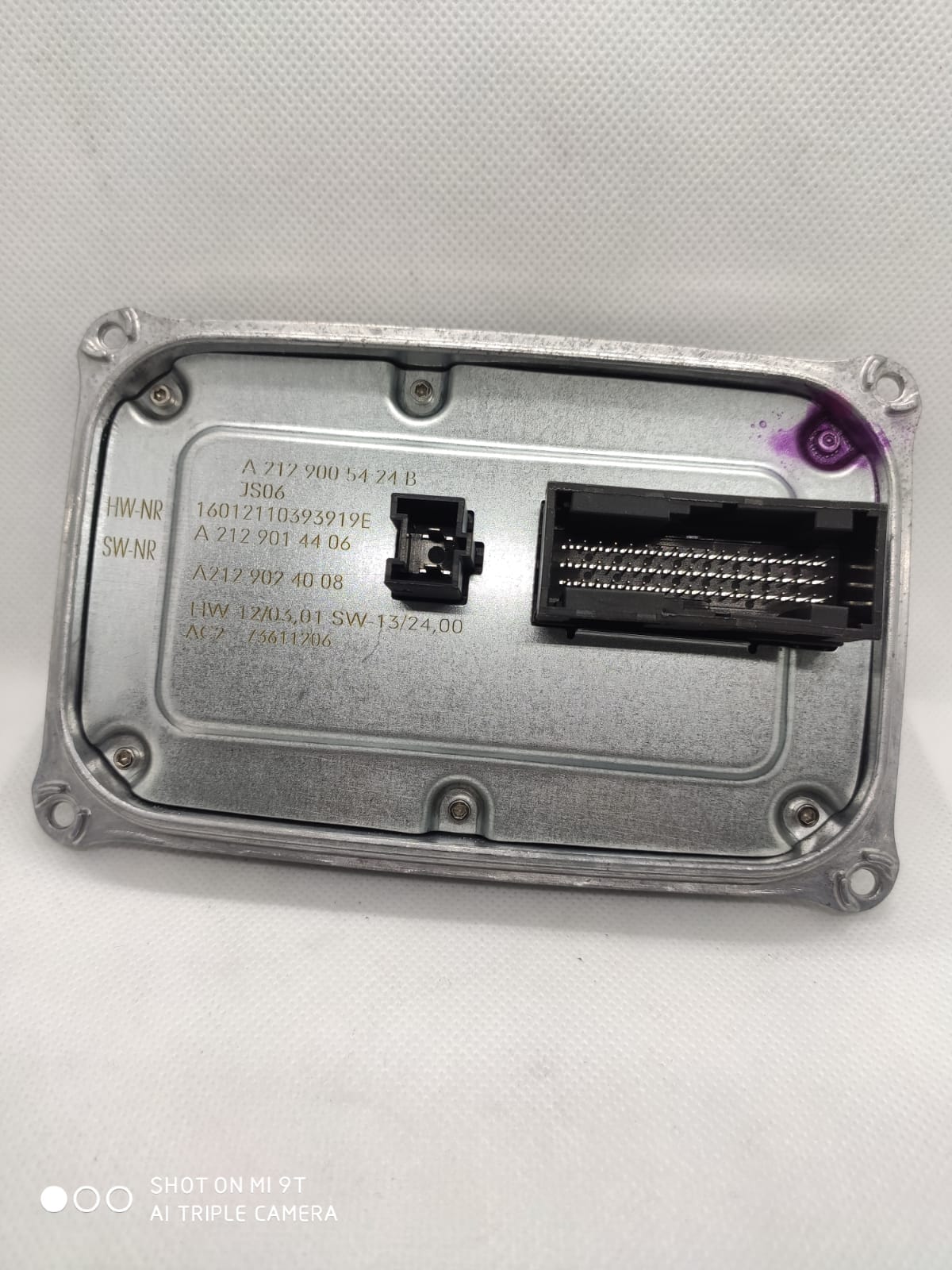 OEM  A212 900 54 24 B MERCEDES LED FAR BEYN