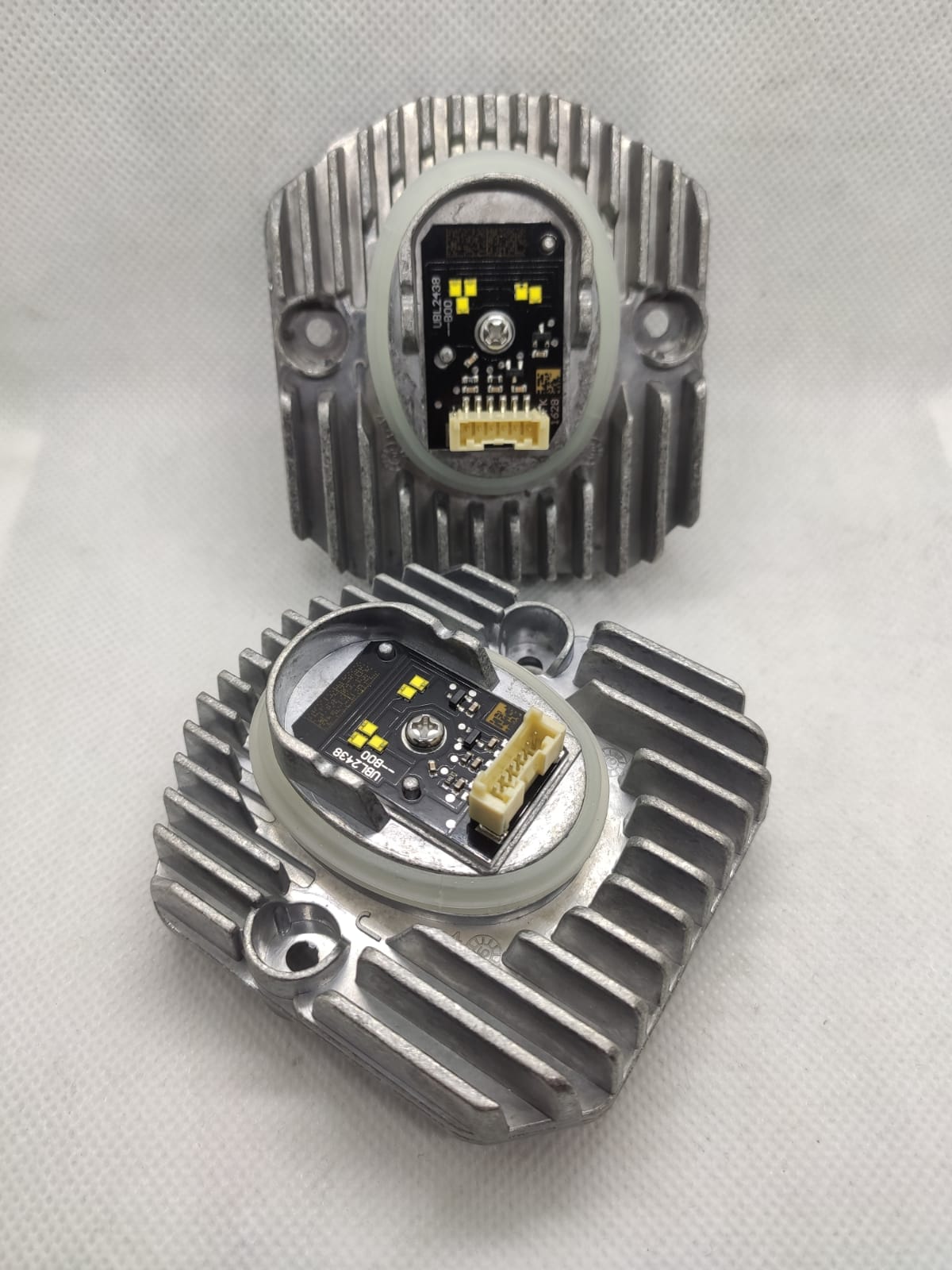 OEM 63117214940 BMW G30 G38 LED FAR BEYNI