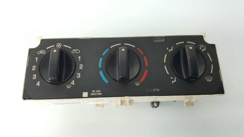 69937006 PEUGEOT PARTNER KLIMA KALORIFER KONTROL PANELI CIKMA
